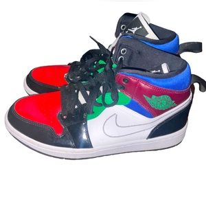 Women’s Nike Air Jordan 1 Mid SE